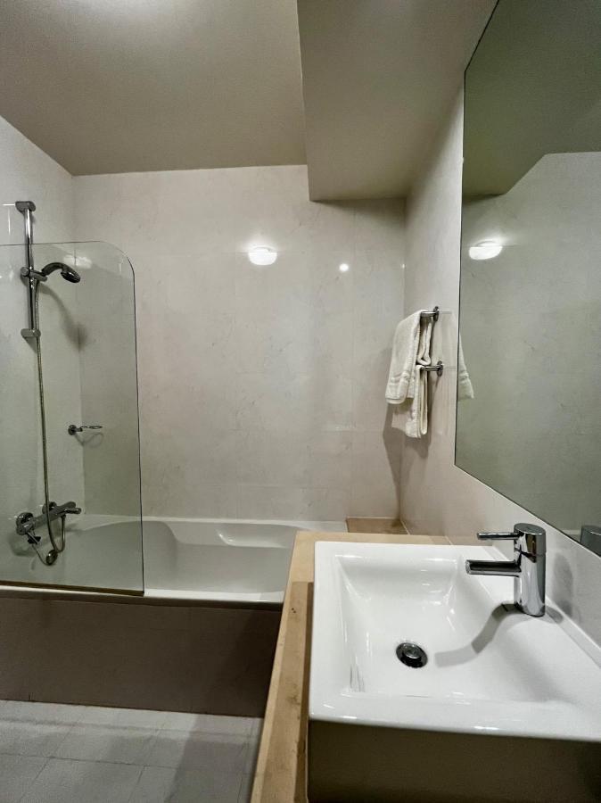 E&M Apartment Luz Bagian luar foto